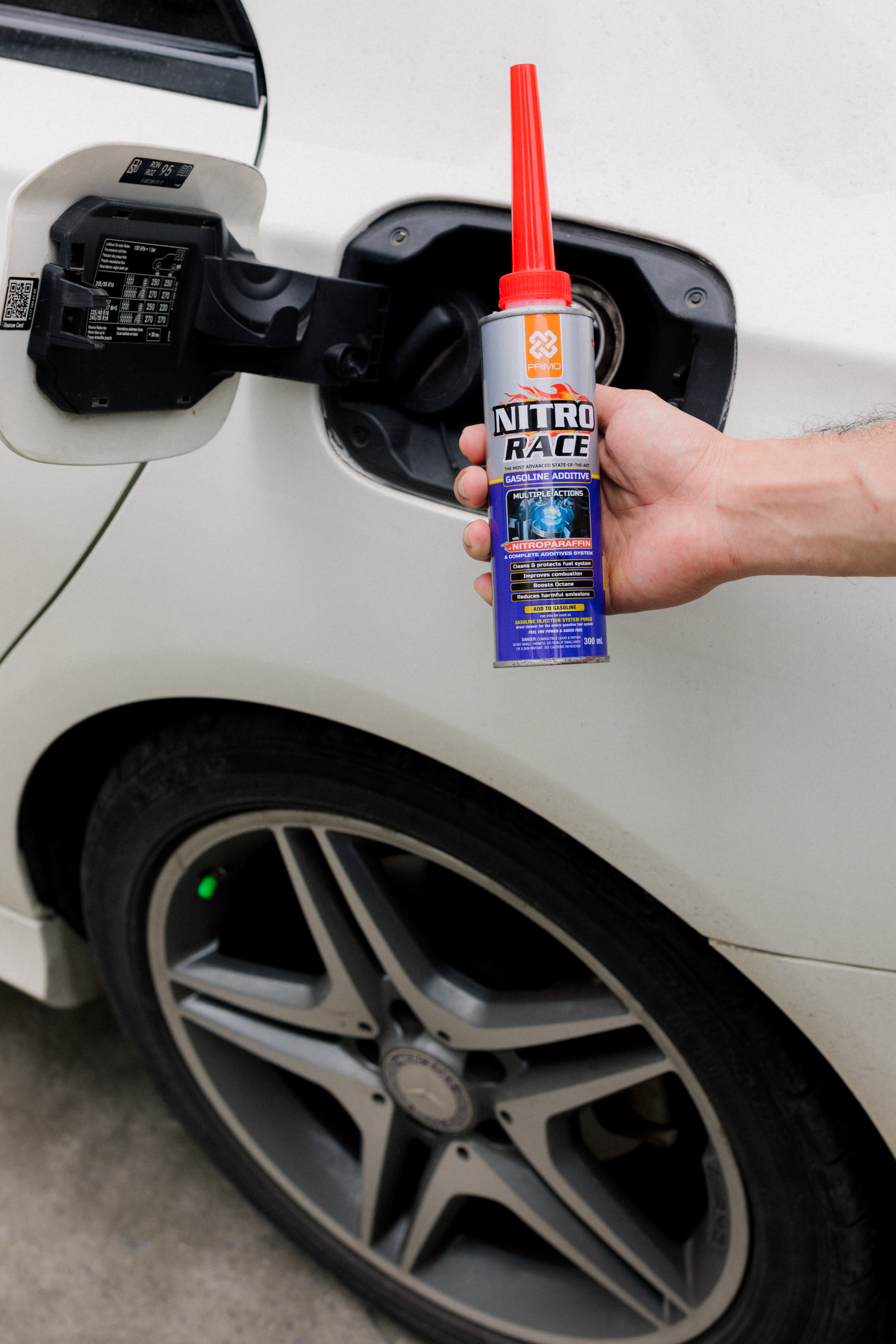 Nitro Race 4L - Gasoline Booster with Nitroparaffin Technology